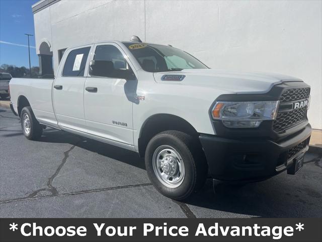 2022 RAM 2500 Tradesman Crew Cab 4x2 8 Box
