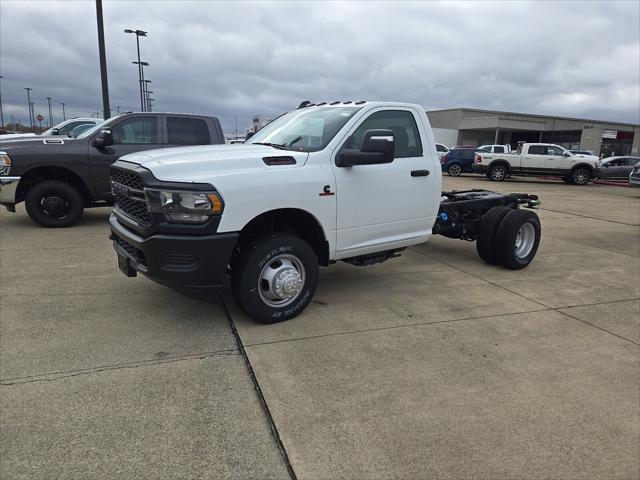 2024 RAM Ram 3500 Chassis Cab RAM 3500 TRADESMAN CHASSIS REGULAR CAB 4X4 60 CA