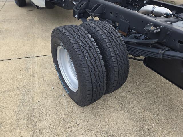 2024 Ram 3500 Chassis Cab Tradesman/SLT