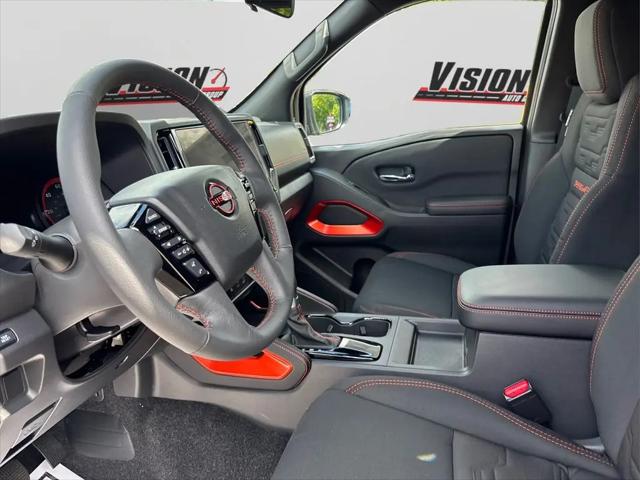 2025 Nissan Frontier Crew Cab PRO-4X 4x4