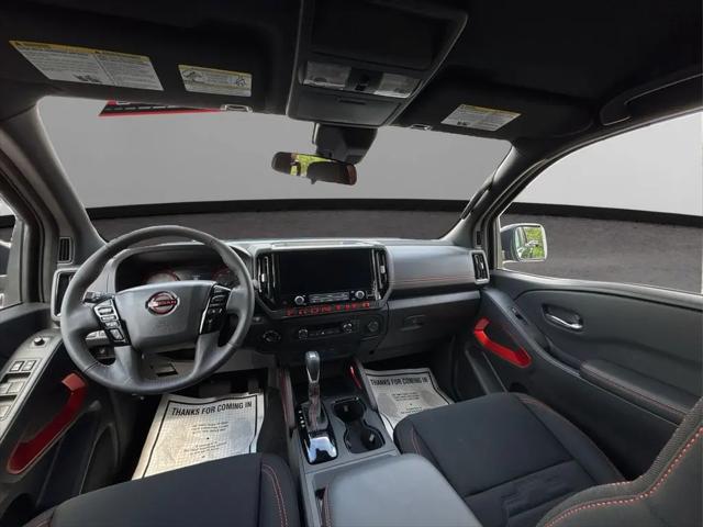 2025 Nissan Frontier Crew Cab PRO-4X 4x4