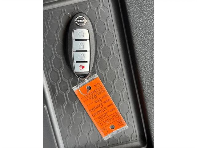 2025 Nissan Frontier Crew Cab PRO-4X 4x4