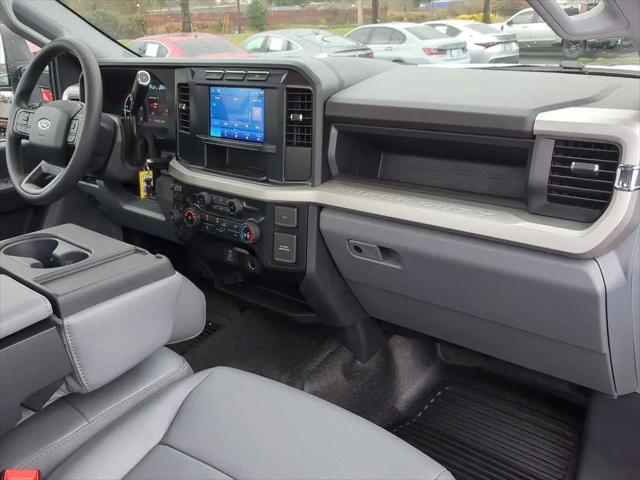 2024 Ford F-550 XL