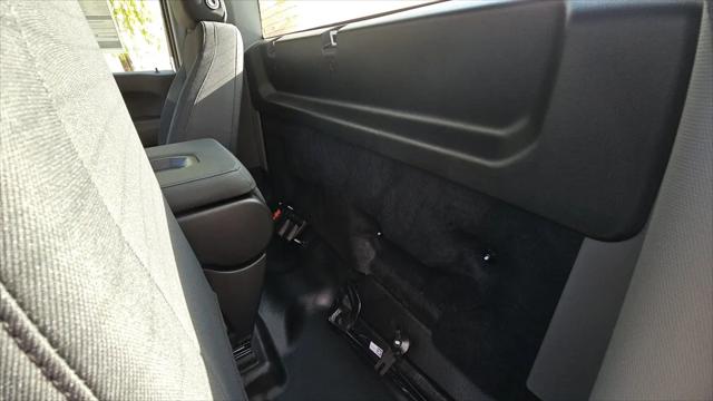 2025 GMC Sierra 2500HD 4WD Regular Cab Long Bed Pro