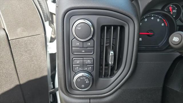 2025 GMC Sierra 2500HD 4WD Regular Cab Long Bed Pro