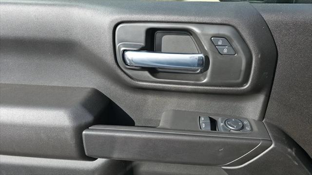 2025 GMC Sierra 2500HD 4WD Regular Cab Long Bed Pro