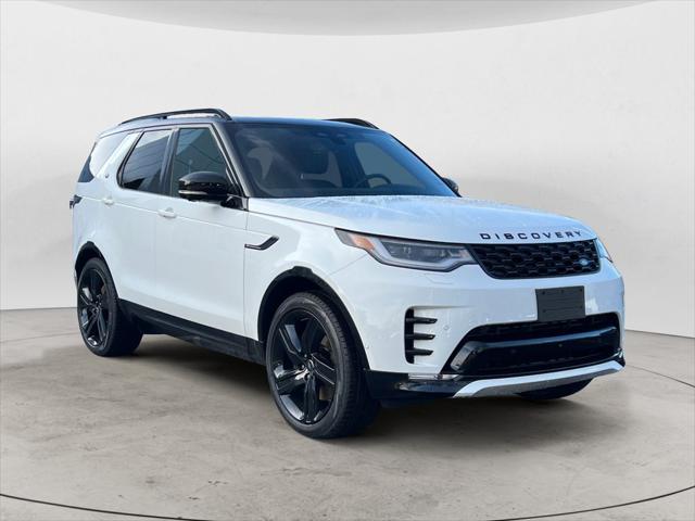 2025 Land Rover Discovery P360 Dynamic SE