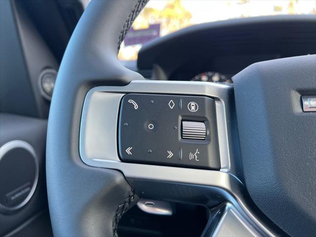 2025 Land Rover Discovery P360 Dynamic SE