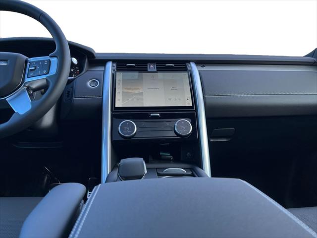 2025 Land Rover Discovery P360 Dynamic SE