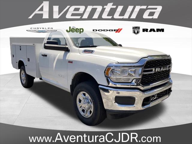 2022 RAM 2500 Tradesman Regular Cab 4x4 8 Box