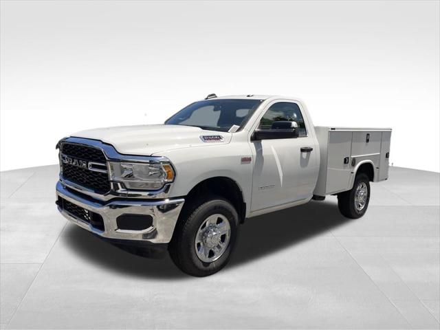 2022 RAM 2500 Tradesman Regular Cab 4x4 8 Box