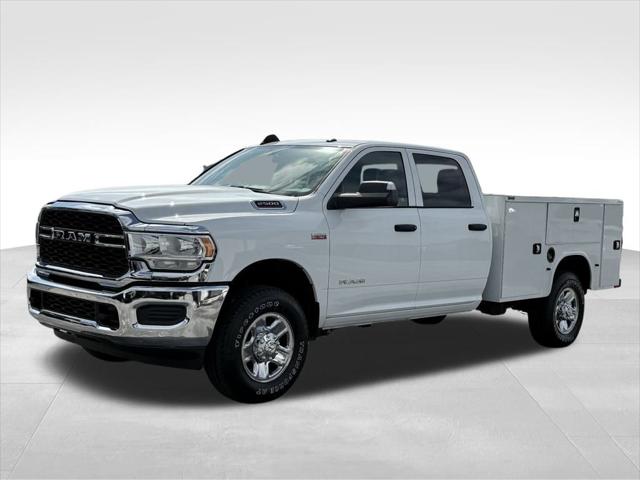 2022 RAM 2500 Tradesman Crew Cab 4x4 8 Box