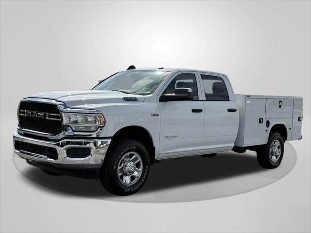 2022 RAM 2500 Tradesman Crew Cab 4x4 8 Box