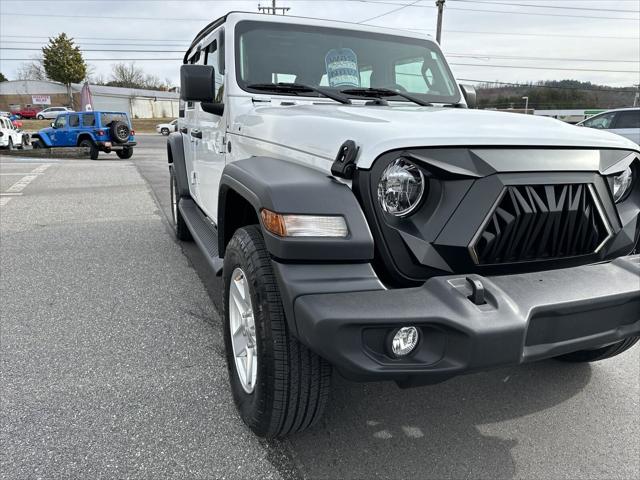 2024 Jeep Wrangler 4-Door Sport 4x4
