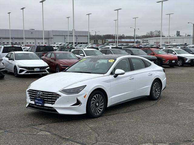 2023 Hyundai Sonata Hybrid