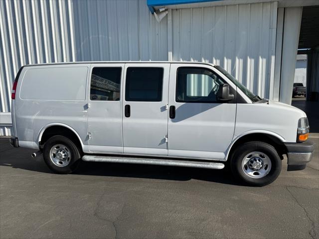 2022 Chevrolet Express Cargo Van RWD 2500 Regular Wheelbase WT