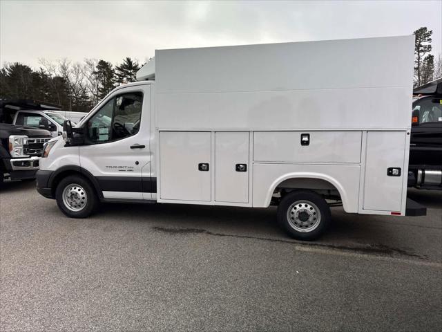 2024 Ford Transit Cutaway T-350