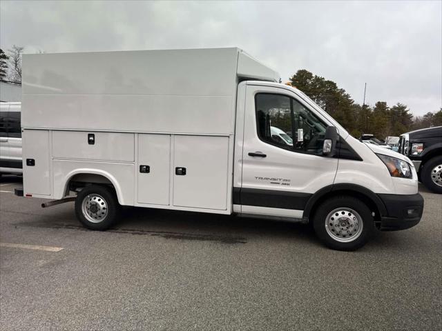 2024 Ford Transit Cutaway T-350