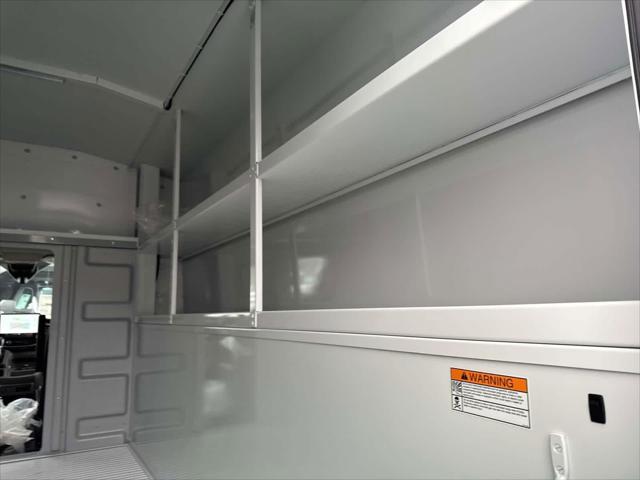 2024 Ford Transit Cutaway T-350