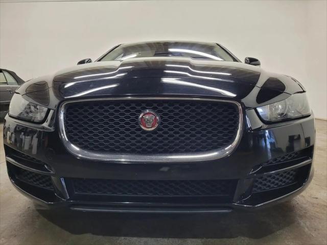 2017 Jaguar XE 25t