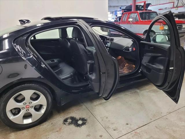 2017 Jaguar XE 25t