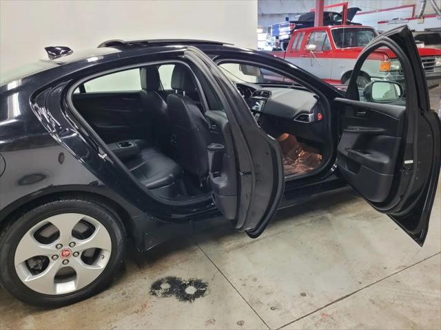 2017 Jaguar XE 25t