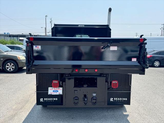 2025 Ford F-650 Base