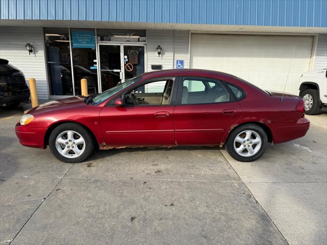 2001 Ford Taurus SE