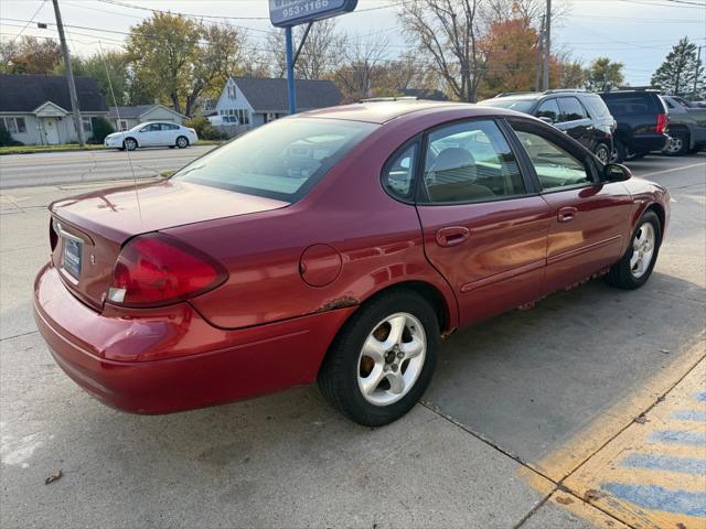 2001 Ford Taurus SE