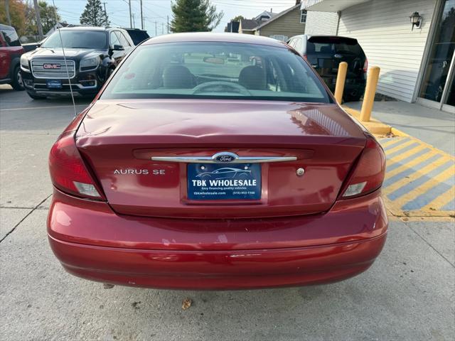 2001 Ford Taurus SE