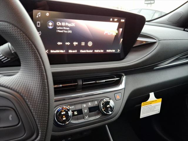 2025 Buick NV Preferred FWD