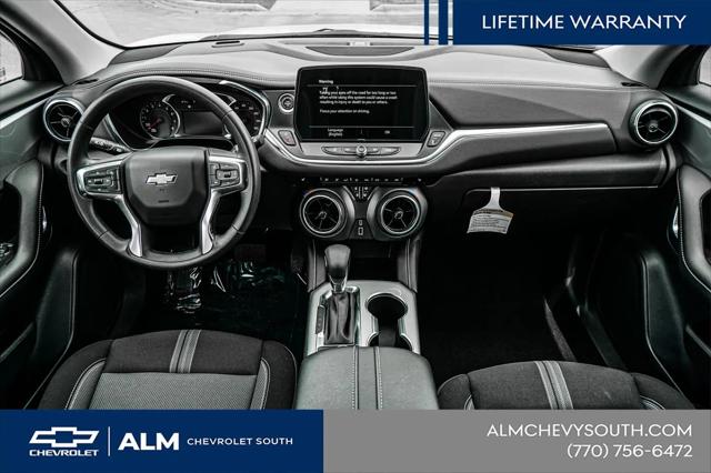 2025 Chevrolet Blazer FWD 2LT