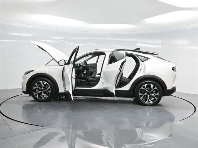 2024 Ford Mustang Mach-E Select