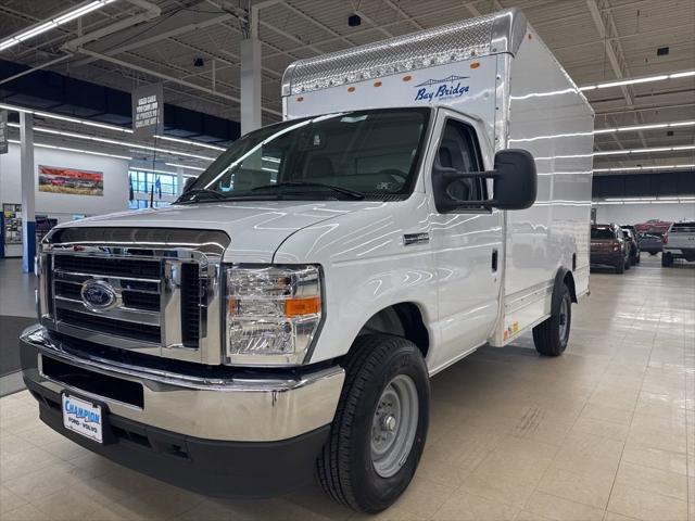 2025 Ford E-350 Cutaway Base