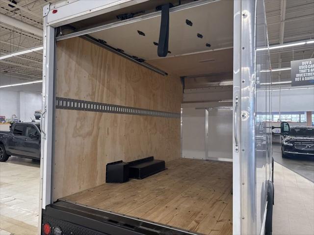 2025 Ford E-350 Cutaway Base