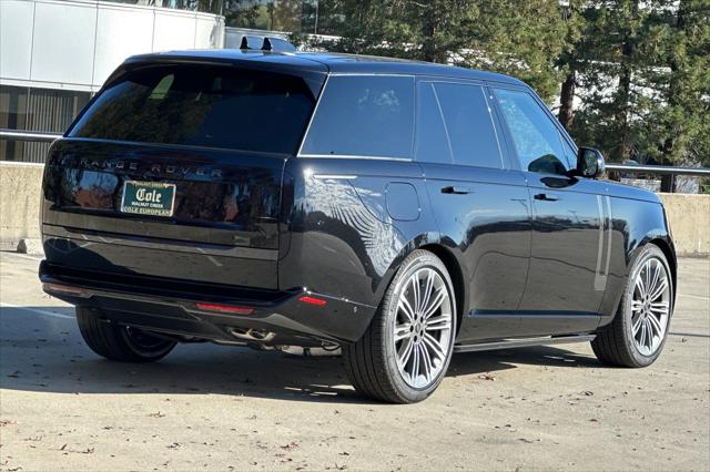 2025 Land Rover Range Rover P530 SE