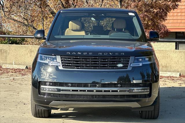 2025 Land Rover Range Rover P530 SE