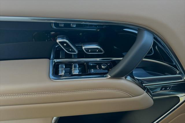 2025 Land Rover Range Rover P530 SE