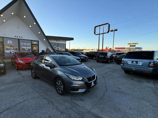 2021 Nissan Versa SV Xtronic CVT