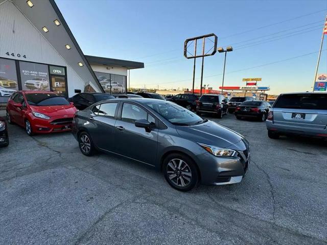 2021 Nissan Versa SV Xtronic CVT