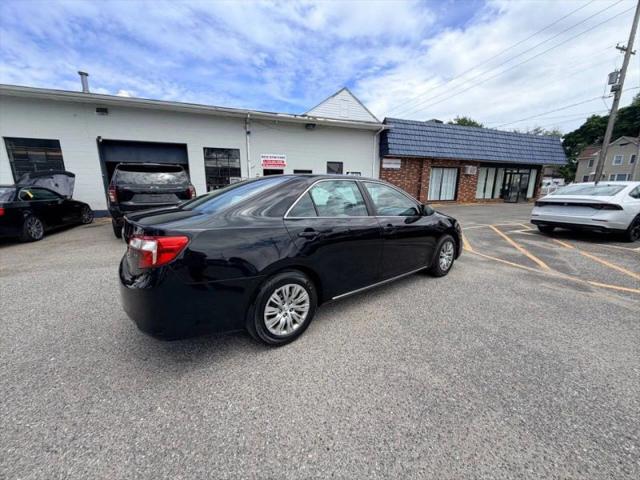 2014 Toyota Camry LE