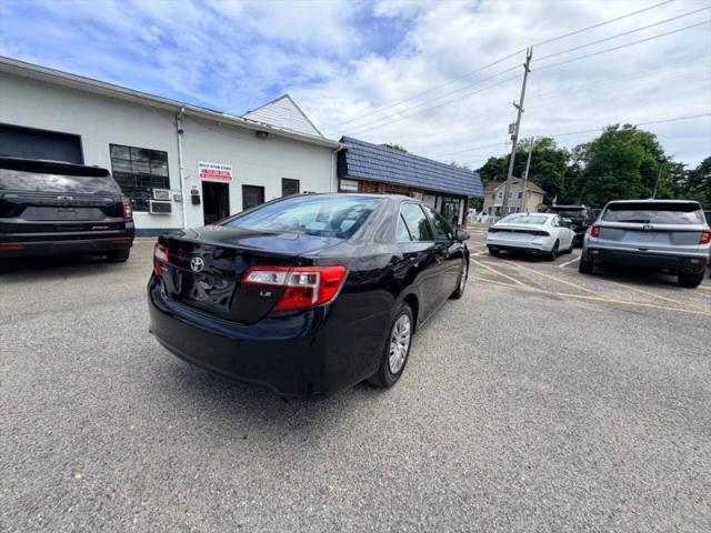 2014 Toyota Camry LE
