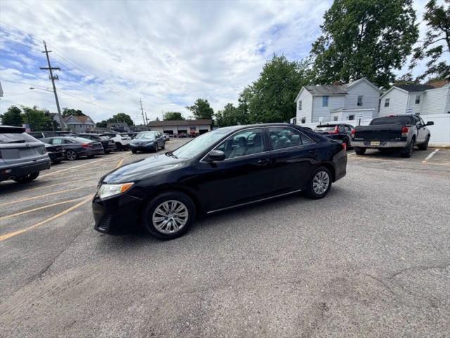2014 Toyota Camry LE