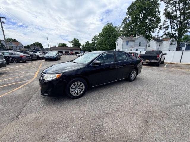 2014 Toyota Camry LE