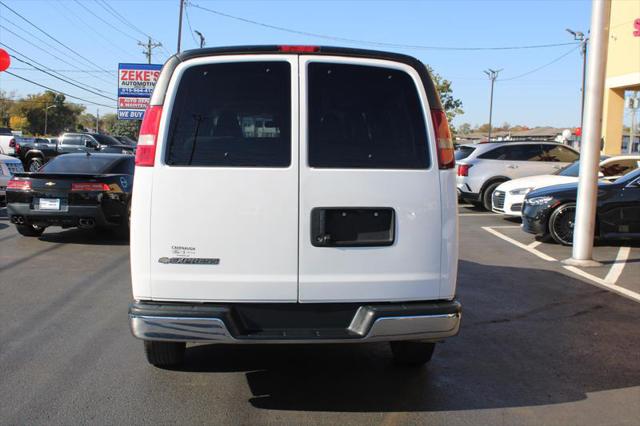 2019 Chevrolet Express LT