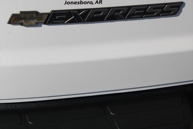 2019 Chevrolet Express LT