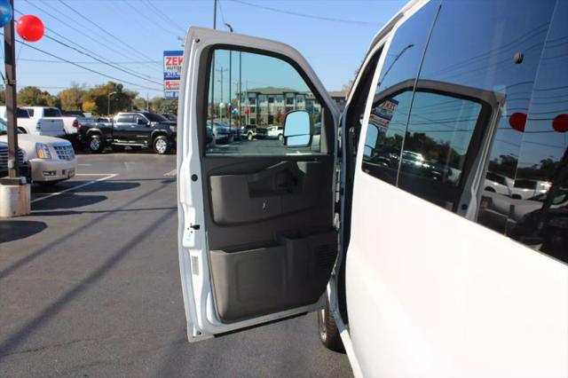 2019 Chevrolet Express LT