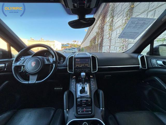 2012 Porsche Cayenne S