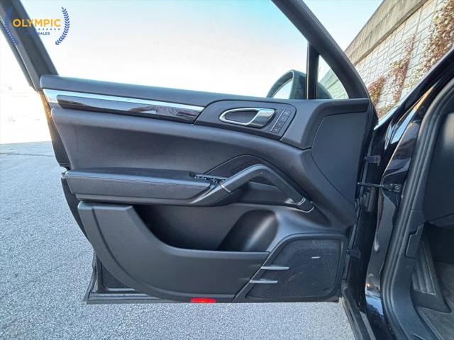 2012 Porsche Cayenne S