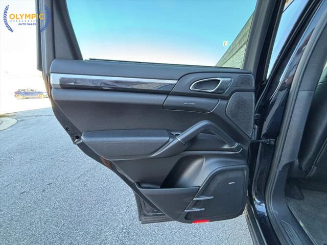 2012 Porsche Cayenne S